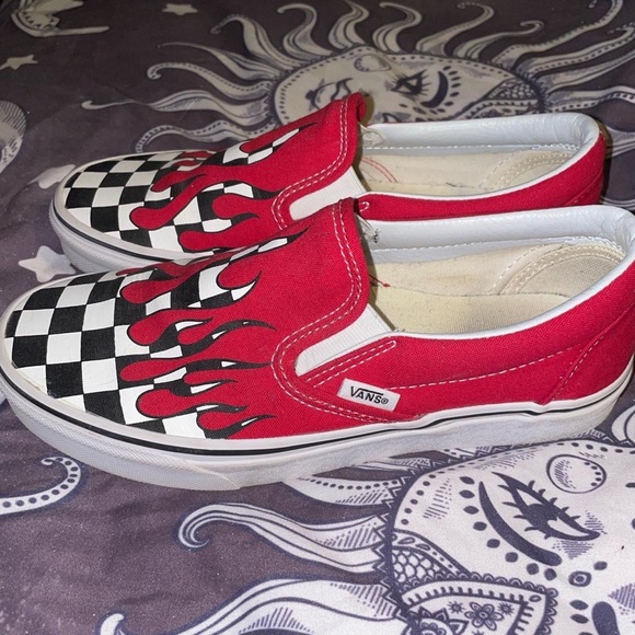 (SOLD)Vans slip on checker flames/red slime - Picture 2 of 3